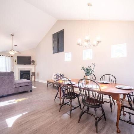New Beautiful 3 Bedroom Condo In Bettendorf Exterior photo