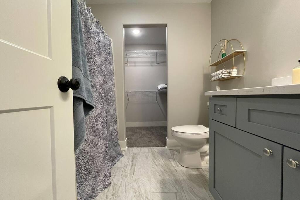 New Beautiful 3 Bedroom Condo In Bettendorf Exterior photo